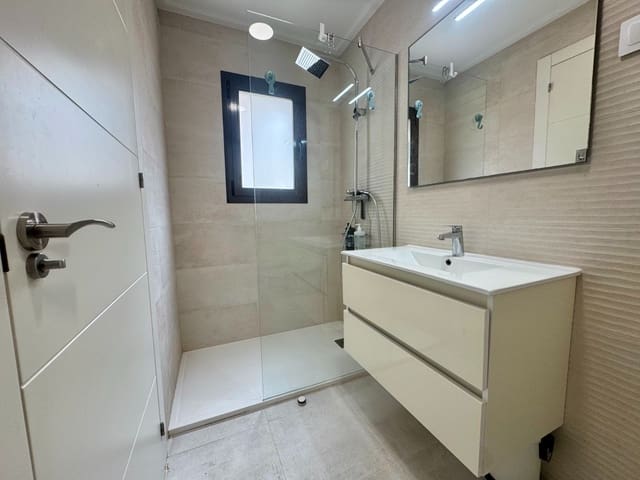 3 soveværelse Byhus til salg i San Pedro del Pinatar ciudad, San Pedro del Pinatar - € 299.000 (Ref: 9730214)