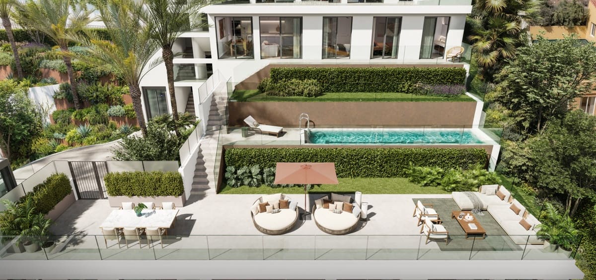 2 soveværelse Lejlighed til salg i El Limonar med swimmingpool - € 1.950.000 (Ref: 9730954)