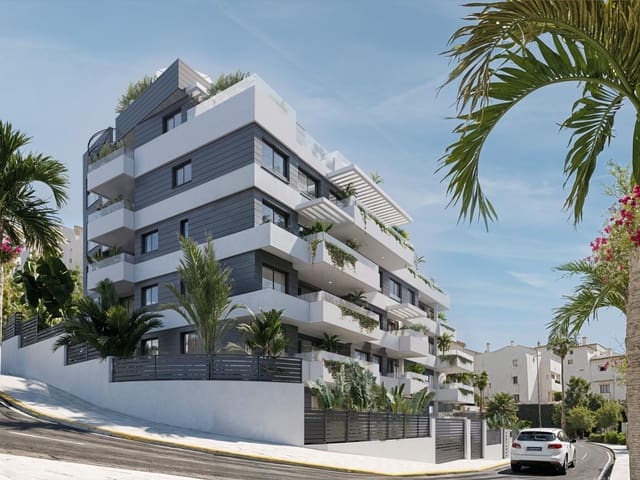 Chalet de 2 habitaciones en Puerto de Estepona, Estepona en venta con piscina garaje - 459.700 € (Ref: 9731014)