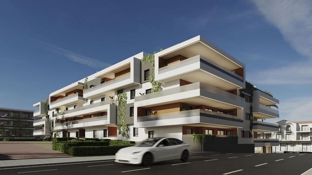 3 bedroom Apartment for sale in San Pedro de Alcántara Pueblo, Marbella - € 440,000 (Ref: 9731044)