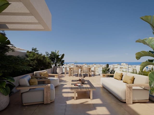 Apartamento de 3 habitaciones en Centro, Estepona en venta con piscina - 750.000 € (Ref: 9731048)
