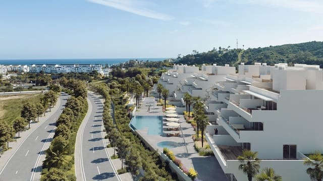 Apartamento de 3 habitaciones en Centro, Estepona en venta con piscina - 515.000 € (Ref: 9731140)