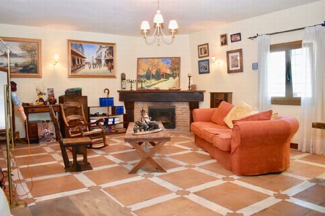 4 sovrum Villa till salu i Entrerrios, Mijas med pool - 1 195 000 € (Ref: 9731157)