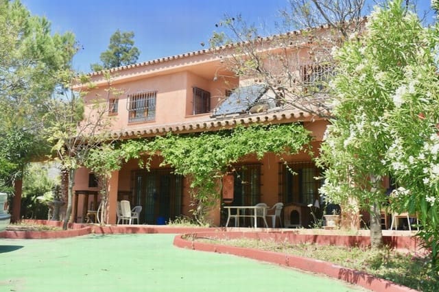 4 sovrum Villa till salu i Entrerrios, Mijas med pool - 1 195 000 € (Ref: 9731157)
