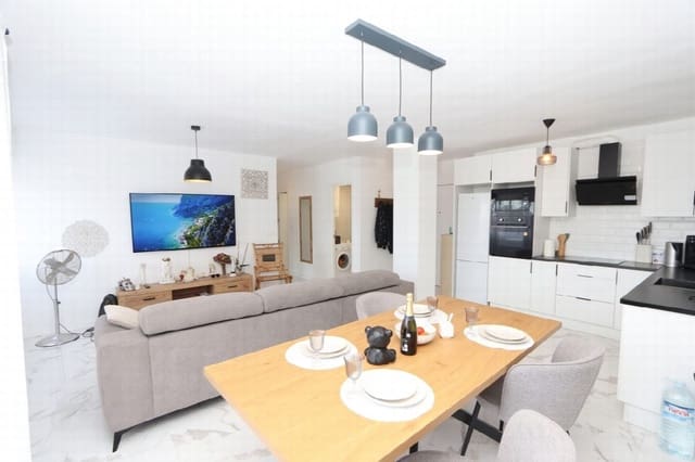 2 soverom Leilighet til salgs i Punta Prima, Orihuela med svømmebasseng garasje - € 245 000 (Ref: 9731921)