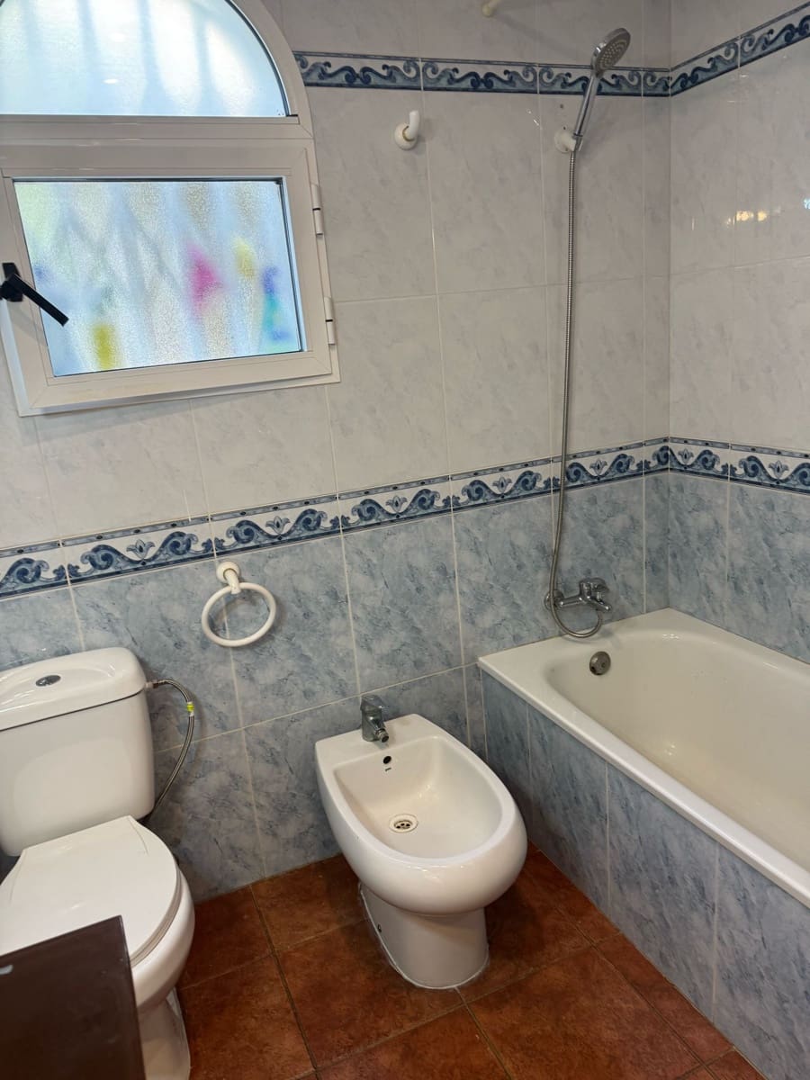 Chalet de 4 habitaciones en Orihuela Costa en venta con piscina - 580.000 € (Ref: 9731928)