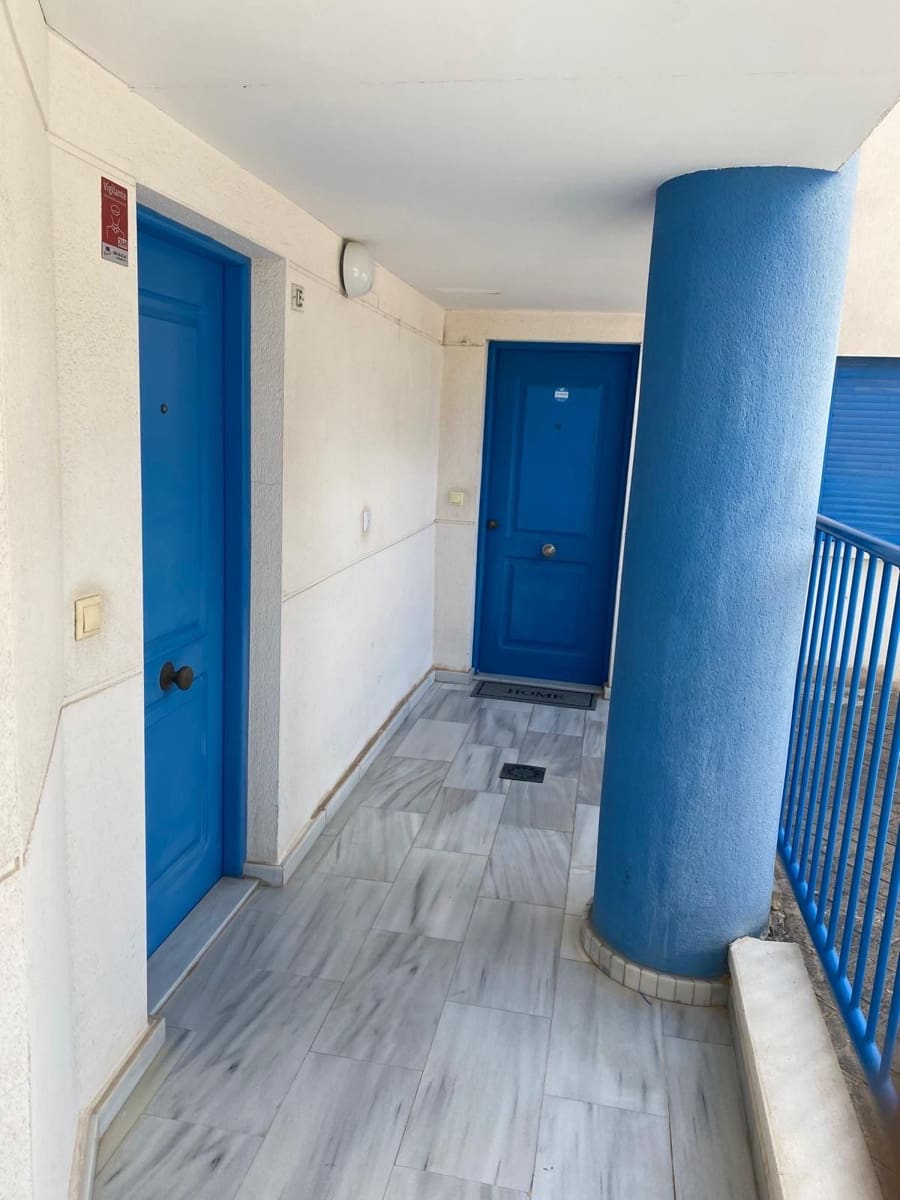 2 soverom Leilighet til salgs i Guardamar del Segura med svømmebasseng - € 169 000 (Ref: 9731929)