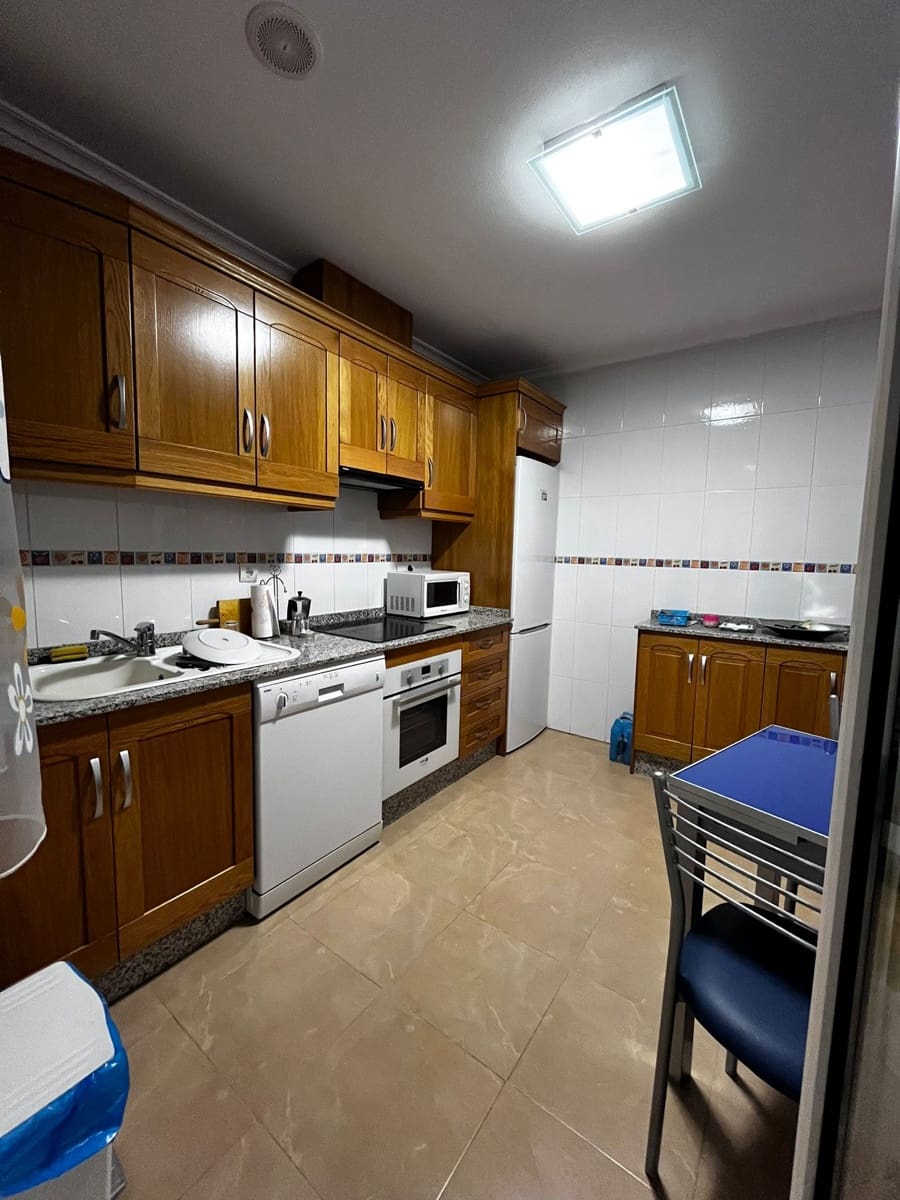 3 slaapkamer Appartement te koop in Torrevieja - € 450.000 (Ref: 9731935)