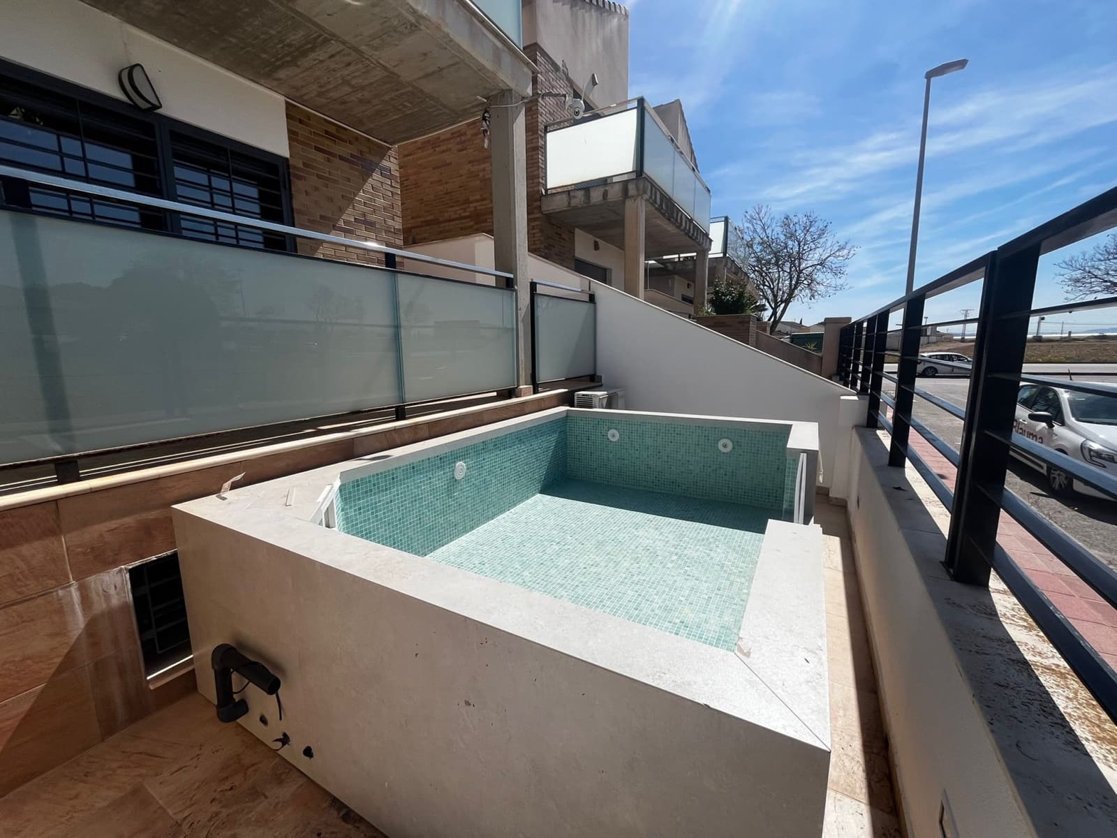 4 bedroom Villa for sale in Roldan with pool garage - € 232,705 (Ref: 9731952)