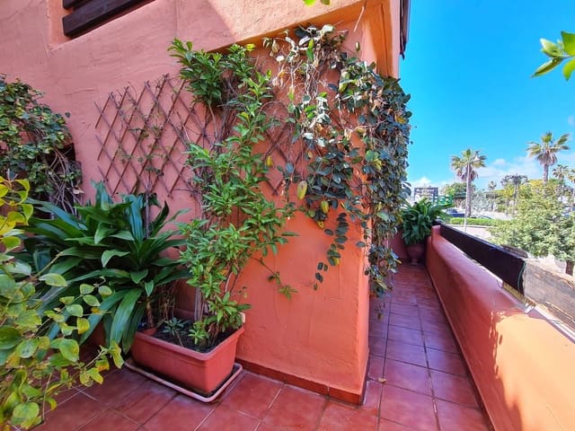 1 chambre Appartement à vendre à Zona Calvario, Estepona avec piscine - 363 500 € (Ref: 9731953)