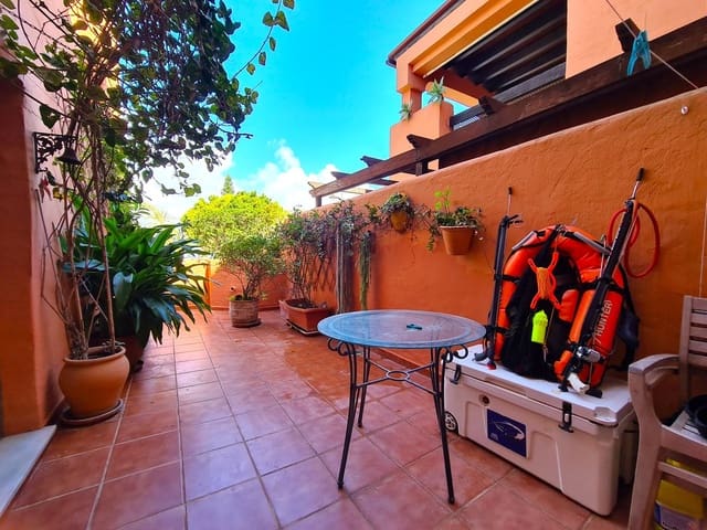 1 soveværelse Strandlejlighed til salg i Centro, Estepona - € 363.500 (Ref: 9731953)