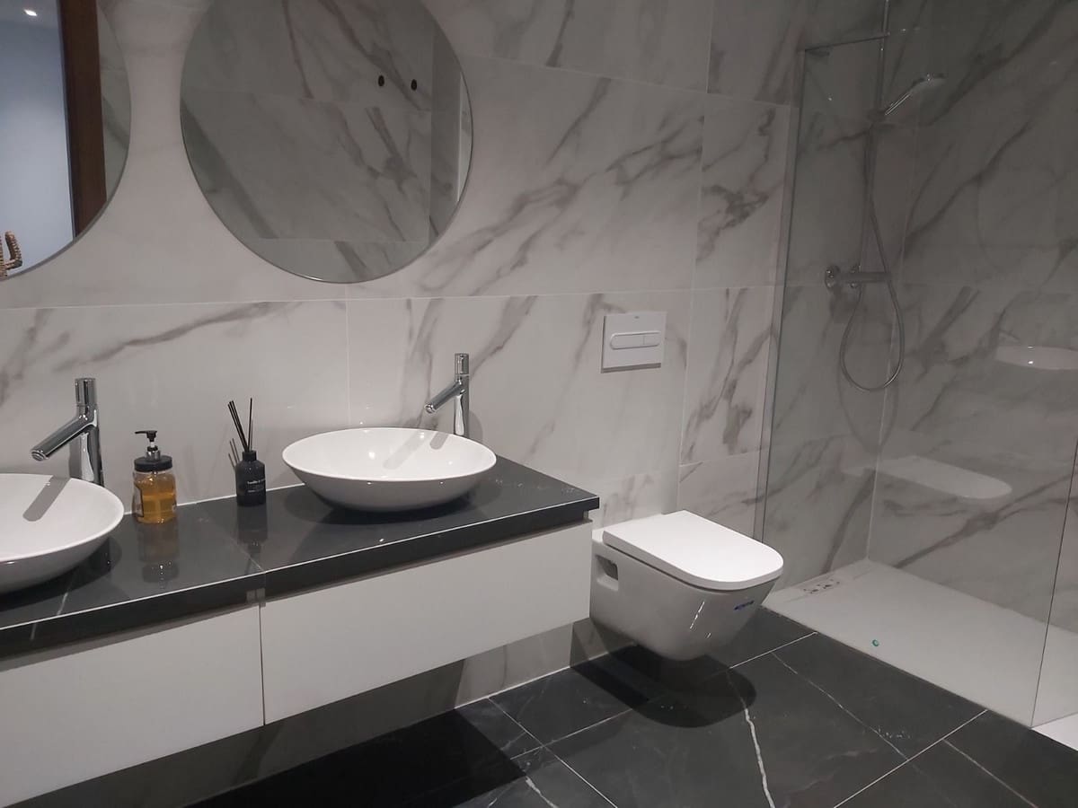 3 bedroom Villa for sale in Estepona - € 1,440,000 (Ref: 9731956)