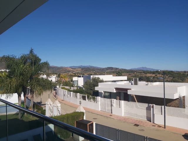 3 bedroom Villa for sale in Valle Romano Golf, Estepona with pool - € 1,440,000 (Ref: 9731956)