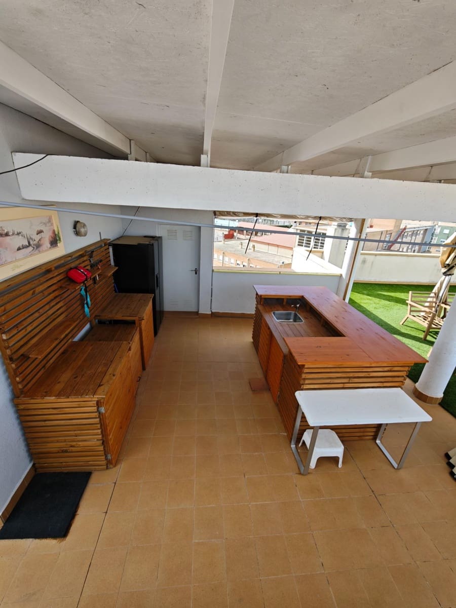 Apartamento de 2 habitaciones en San Miguel de Salinas en venta con piscina garaje - 199.000 € (Ref: 9735409)