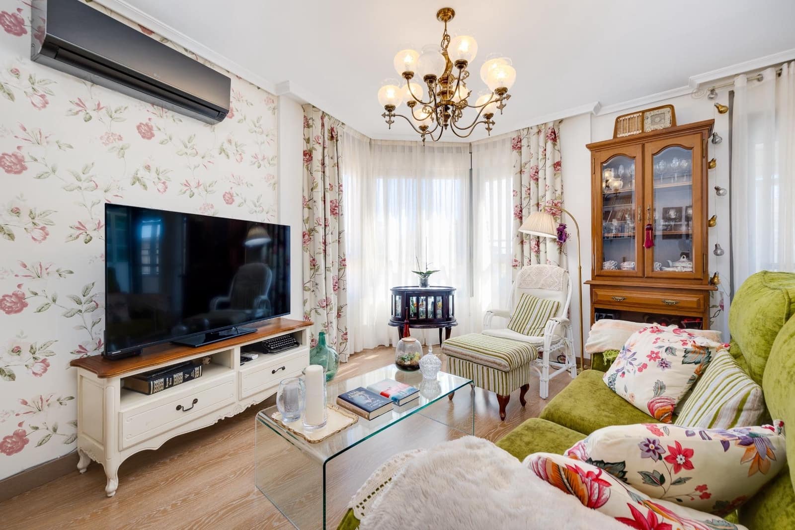 2 soverom Penthouse til salgs i Torrevieja - € 215 000 (Ref: 9735411)