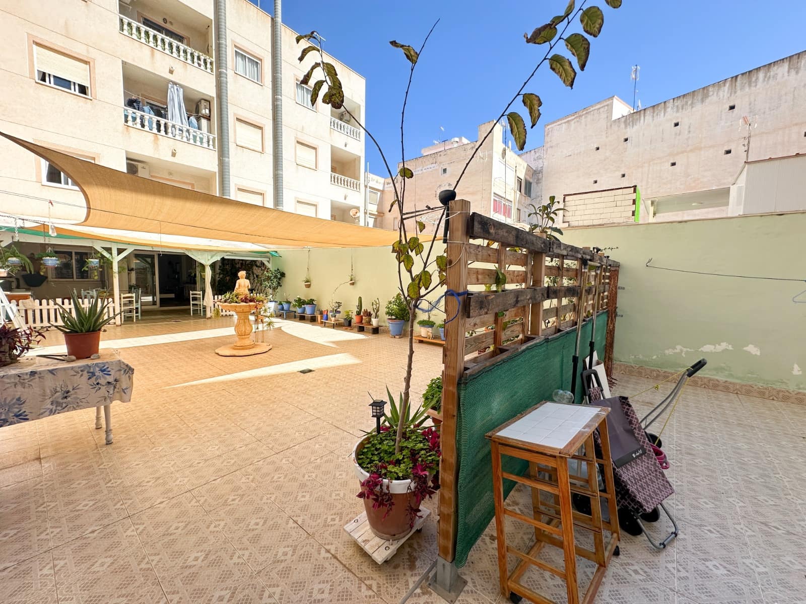 2 sovrum Lägenhet till salu i Torrevieja - 227 000 € (Ref: 9735413)