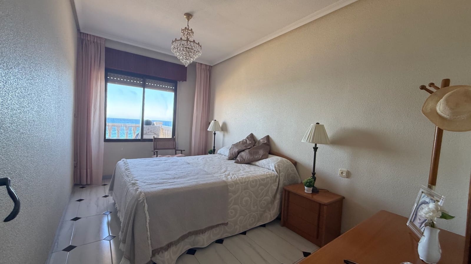 3 quarto Apartamento para venda em Torrevieja - 324 000 € (Ref: 9735422)