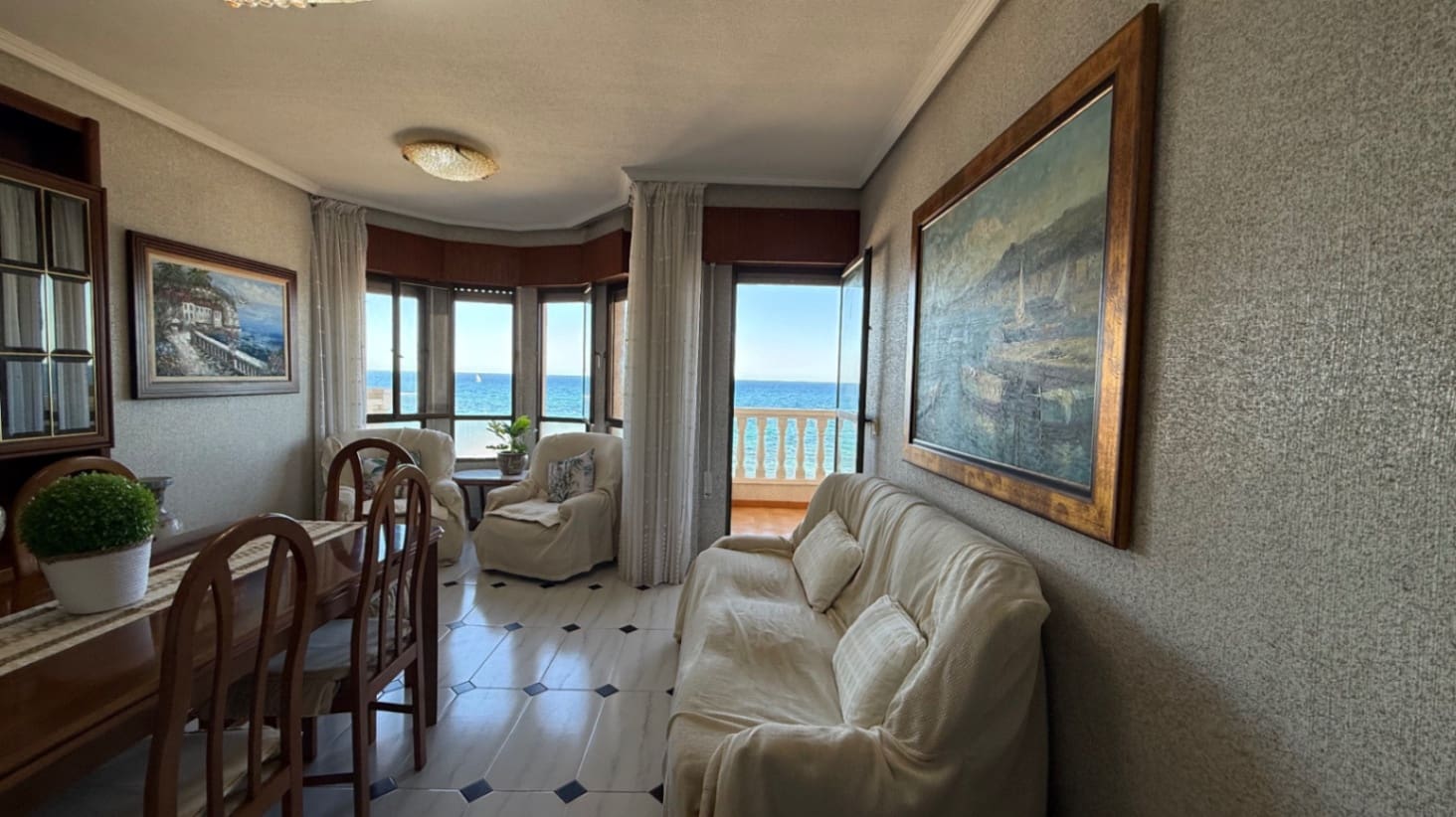 3 quarto Apartamento para venda em Torrevieja - 324 000 € (Ref: 9735422)