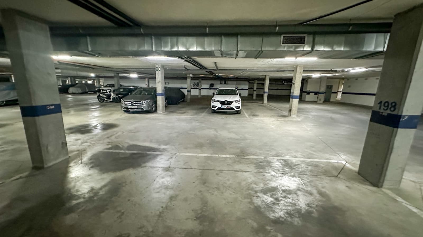 2 slaapkamer Appartement te koop in Torrevieja met garage - € 420.000 (Ref: 9735433)