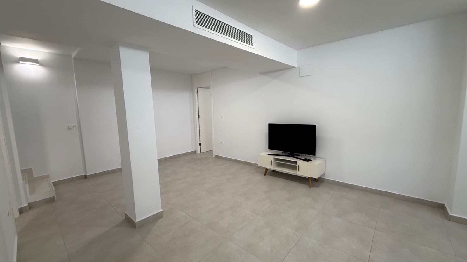 Casa de 5 habitaciones en Orihuela en venta con garaje - 299.900 € (Ref: 9735435)