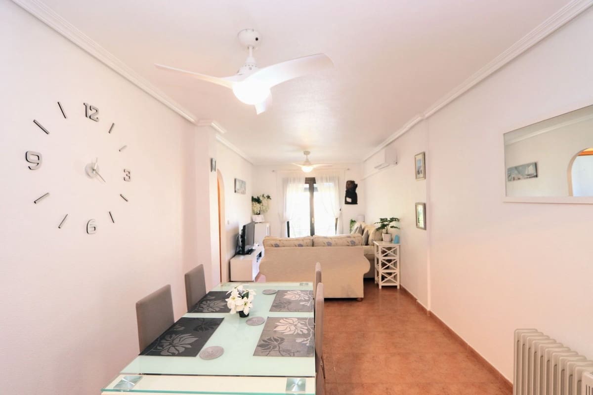 2 bedroom Apartment for sale in Los Alcazares with garage - € 155,000 (Ref: 9738417)