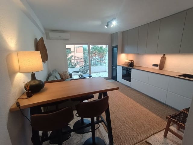 2 bedroom Beach Apartment for sale in El Moncayo - El Pòrtic, Guardamar del Segura - € 161,800 (Ref: 9738429)