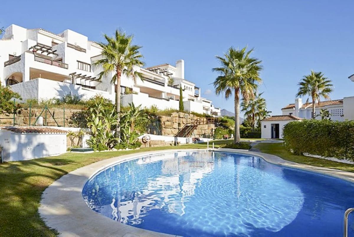 2 bedroom Apartment for sale in Bahia de Casares with pool garage - € 295,000 (Ref: 9741671)