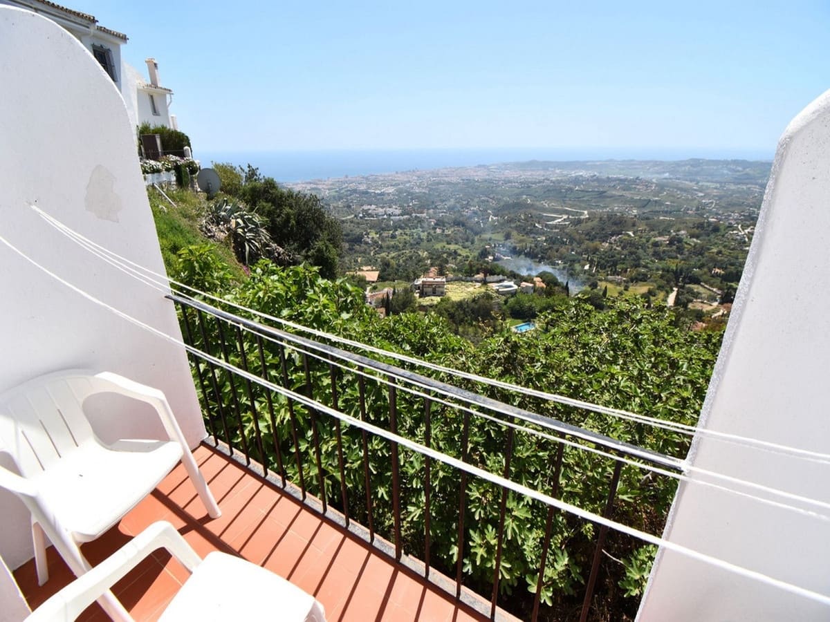 1 bedroom Apartment for sale in Mijas with pool - € 270,000 (Ref: 9751852)