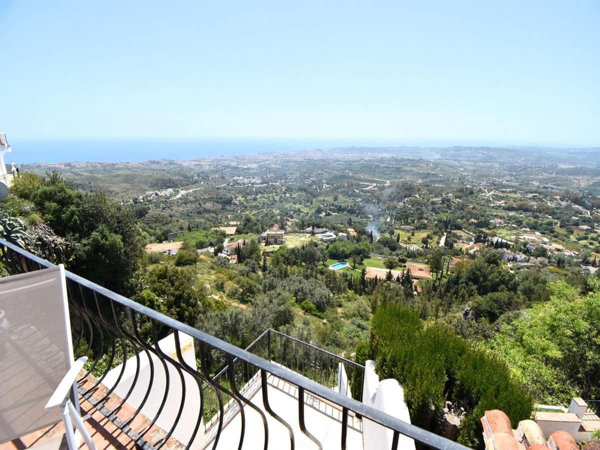 1 bedroom Apartment for sale in Mijas with pool - € 270,000 (Ref: 9751852)