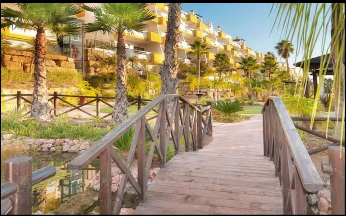 2 chambre Appartement à vendre à Riviera del Sol avec piscine - 310 000 € (Ref: 9751854)