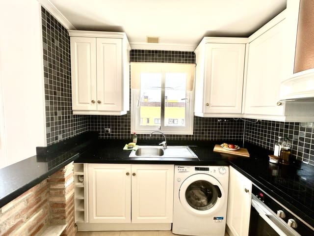 2 sypialnia Apartament na sprzedaż w Villamartin, Orihuela z garażem - 190 000 € (Ref: 9751860)