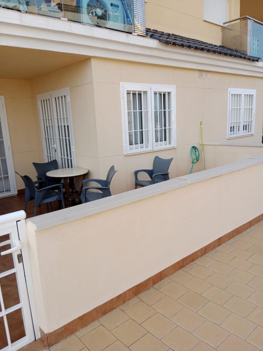 Apartamento Playa de 2 habitaciones en La Manga del Mar Menor en venta - 225.000 € (Ref: 9751861)