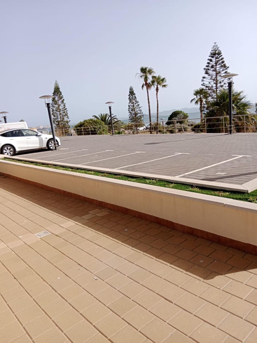 Apartamento Playa de 2 habitaciones en La Manga del Mar Menor en venta - 225.000 € (Ref: 9751861)