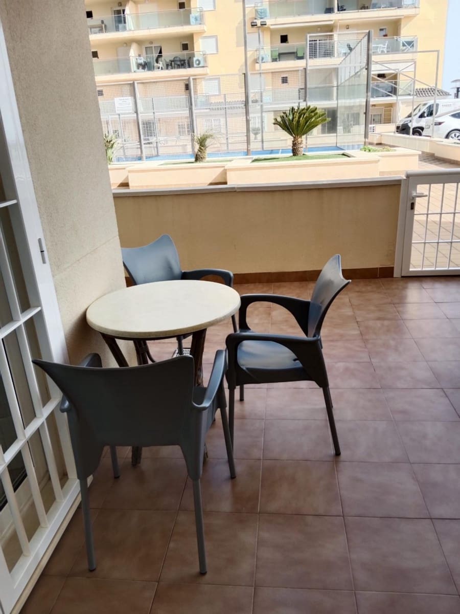 Apartamento Playa de 2 habitaciones en La Manga del Mar Menor en venta - 225.000 € (Ref: 9751861)