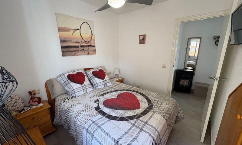 3 chambre Bungalow à vendre à Torrevieja - 198 995 € (Ref: 9751863)