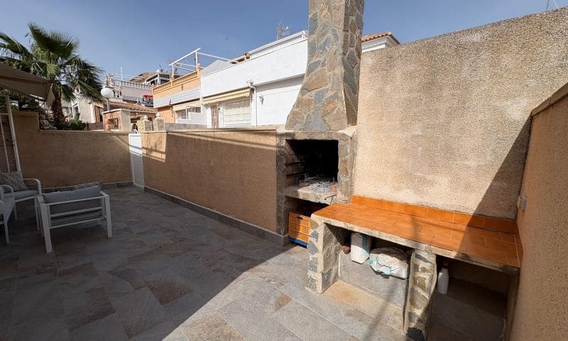 3 bedroom Townhouse for sale in Torrevieja - € 198,995 (Ref: 9751863)