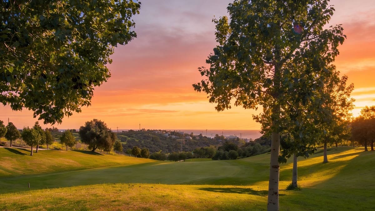 3 soverom Villa til salgs i Estepona med svømmebasseng - € 1 520 000 (Ref: 9755517)