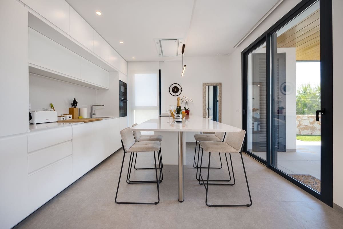 2 makuuhuone Huoneisto myytävänä paikassa Las Colinas Golf mukana uima-altaan 
autotalli - 449 000 € (Ref: 9755518)