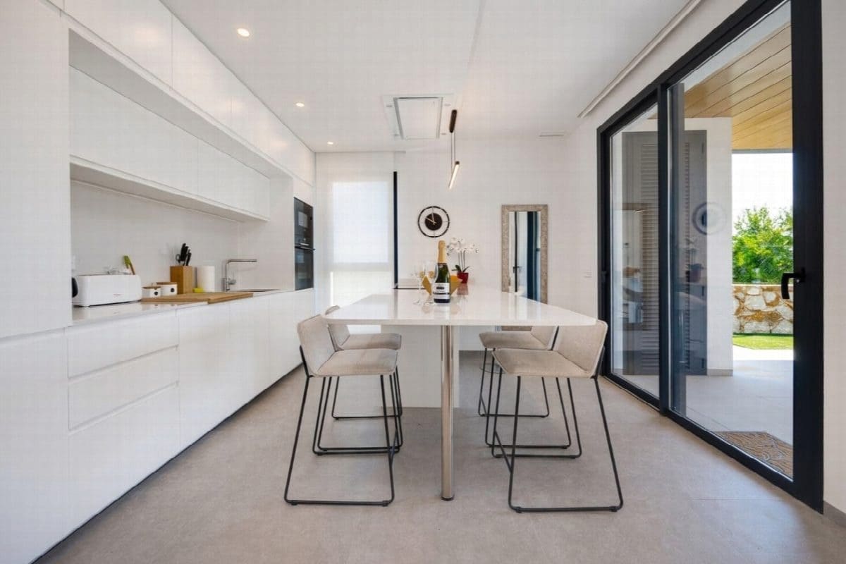 2 sovrum Lägenhet till salu i Orihuela med pool garage - 449 000 € (Ref: 9755518)