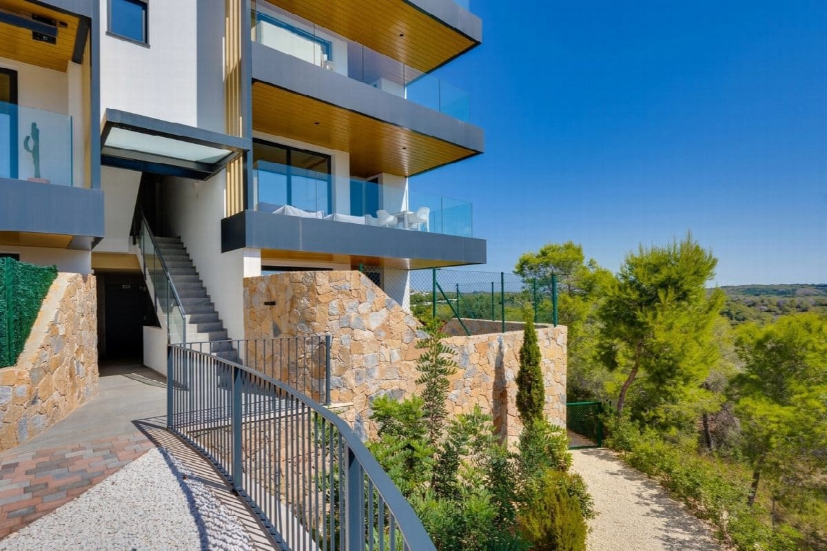 2 sovrum Lägenhet till salu i Orihuela med pool garage - 449 000 € (Ref: 9755518)