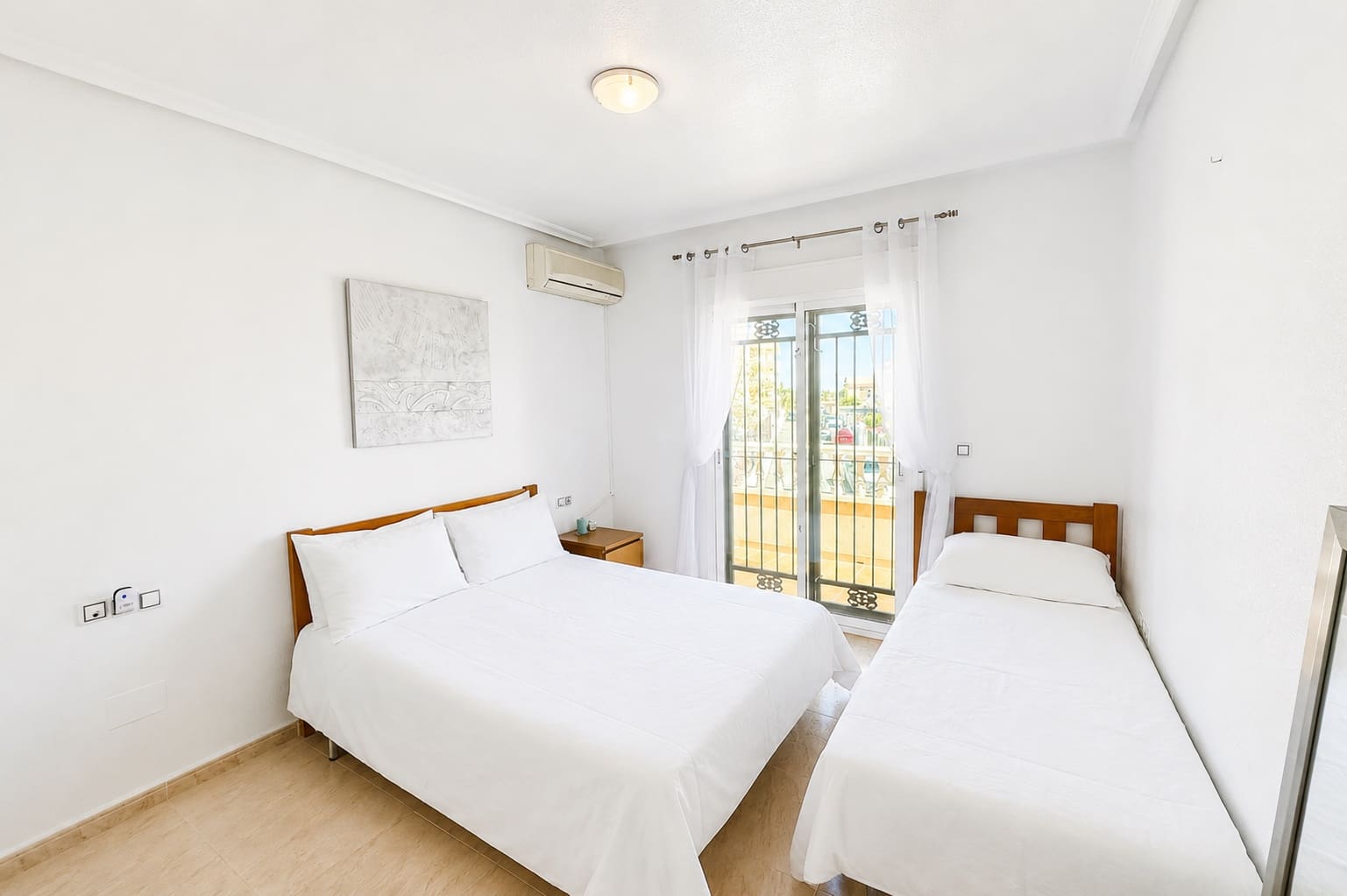 3 slaapkamer Huis te koop in Campoamor met zwembad - € 229.995 (Ref: 9755526)