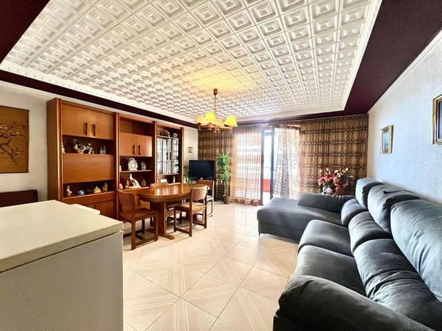 3 bedroom Apartment for sale in Playa del Acequión, Torrevieja with pool - € 280,000 (Ref: 9755530)