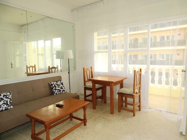 Leilighet til salgs i Torremolinos med svømmebasseng - € 199 999 (Ref: 9758777)