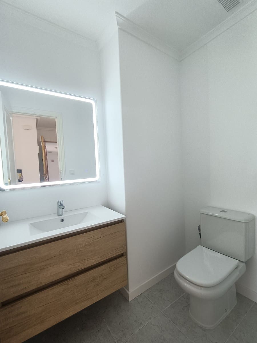 2 sovrum Lägenhet till salu i Orihuela Costa med pool - 249 000 € (Ref: 9758796)