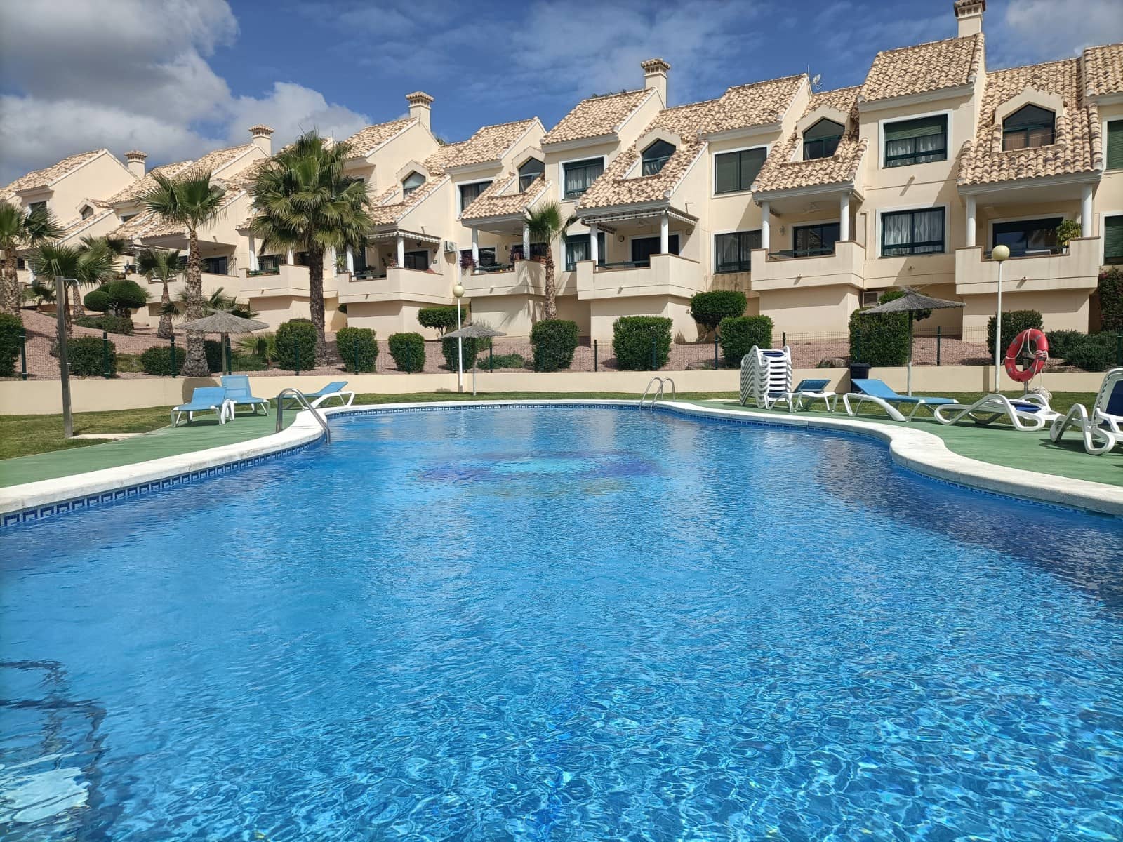 2 sovrum Lägenhet till salu i Orihuela Costa med pool - 249 000 € (Ref: 9758796)