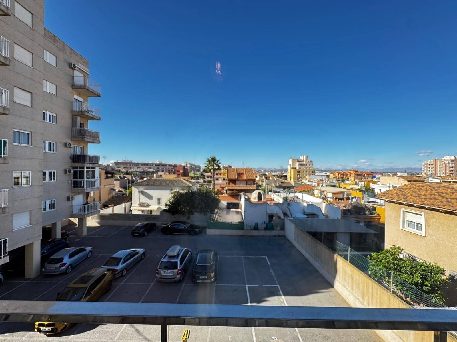 3 Zimmer Apartment zu verkaufen in Torrevieja - 285.000 € (Ref: 9758797)