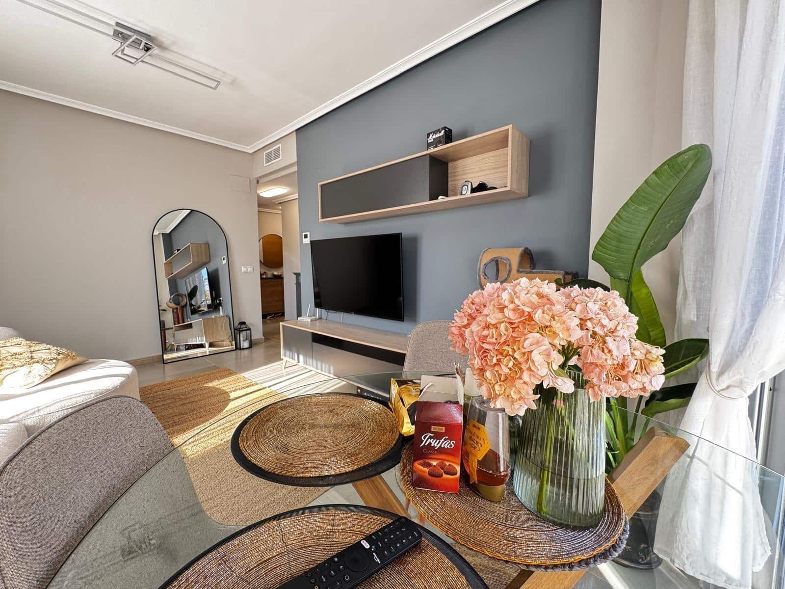 3 Zimmer Apartment zu verkaufen in Torrevieja - 285.000 € (Ref: 9758797)