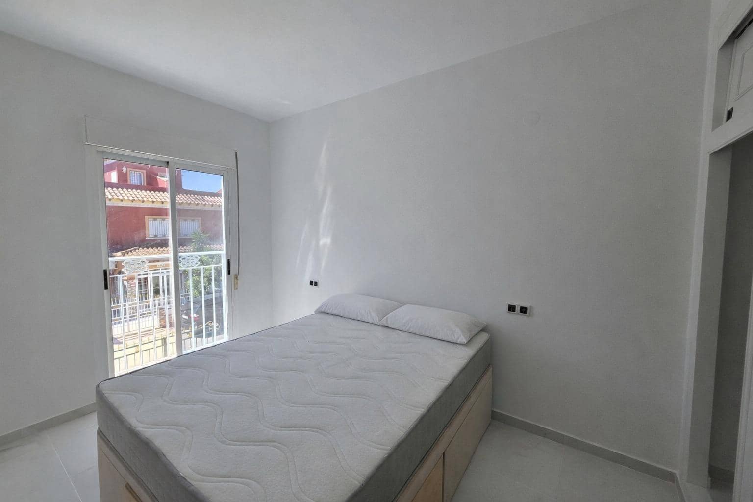 3 chambre Appartement à vendre à Torrevieja avec piscine - 194 900 € (Ref: 9758799)