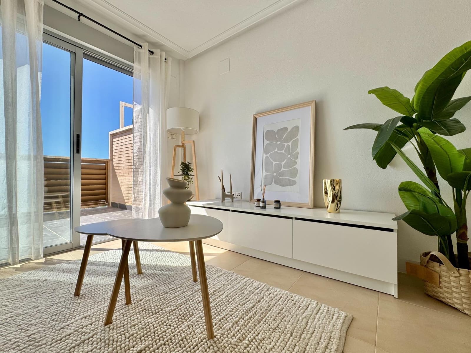 3 soveværelse Lejlighed til salg i Torrevieja med garage - € 220.000 (Ref: 9758800)