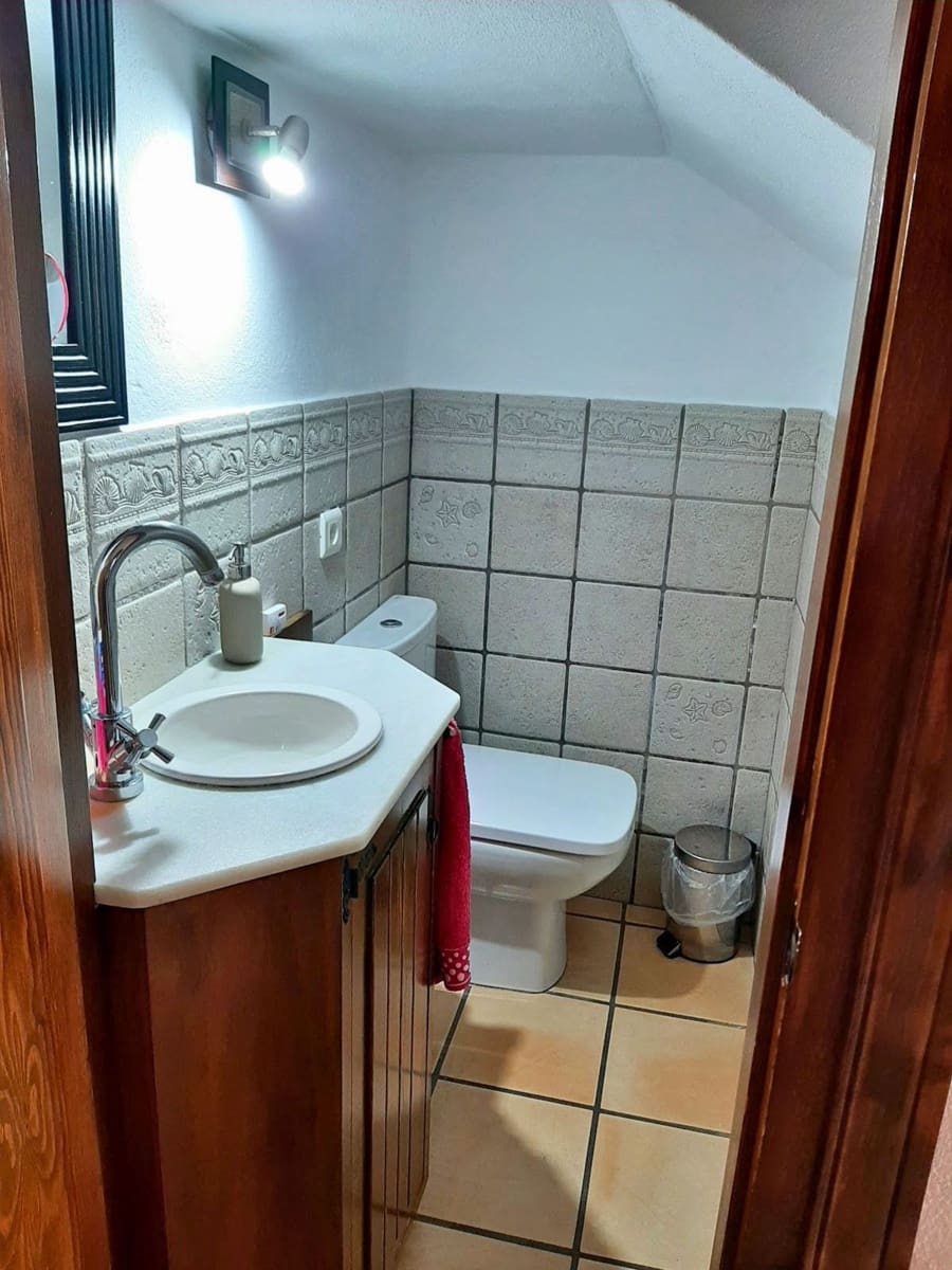 2 sypialnia Dom na sprzedaż w Estepona - 570 000 € (Ref: 9758802)